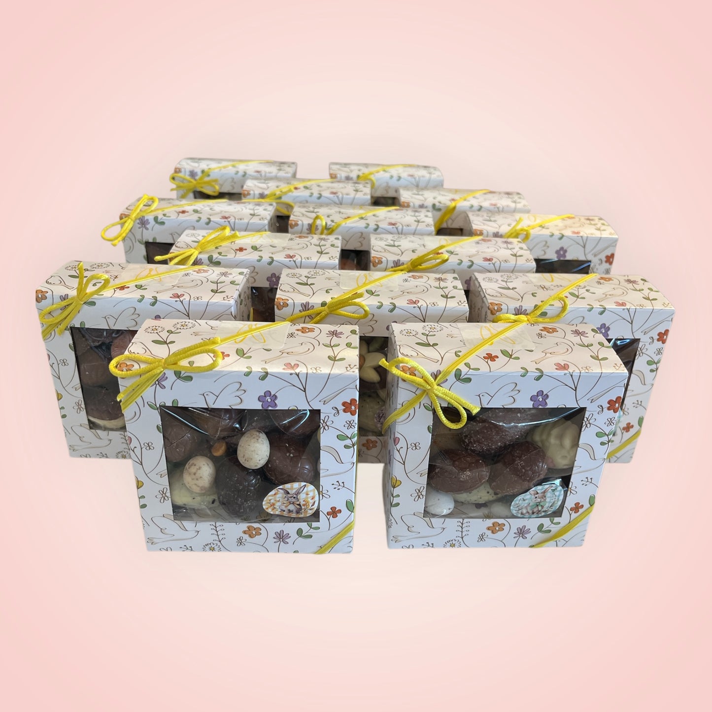 Paasdoosje met Chocolade Eitjes & Pralines – 200gr