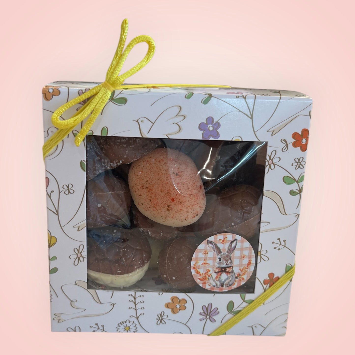 Paasdoosje met Chocolade Eitjes & Pralines – 200gr